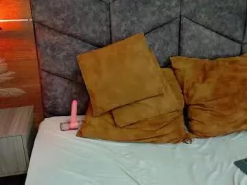 ririibrunette__ from Chaturbate is Freechat