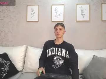 robbinblaze from Chaturbate