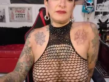 rollyderolandia666 from Chaturbate