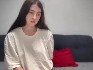 rosea_lune from Chaturbate is Freechat