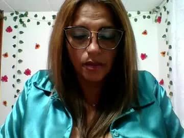 rossanalionheart from Chaturbate