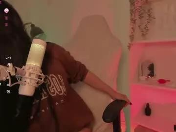 rossieconnor from Chaturbate