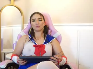 Try our streaming cams variety and talk on a personal level with our adorable girls streamers, showing off their bountiful shapes and dildos.