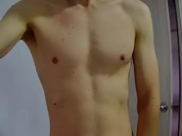 royyourtoy from Chaturbate