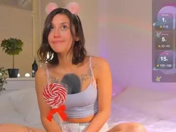 Try our streaming cams variety and talk on a personal level with our adorable girls streamers, showing off their bountiful shapes and dildos.