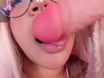 sally_white_ from Chaturbate