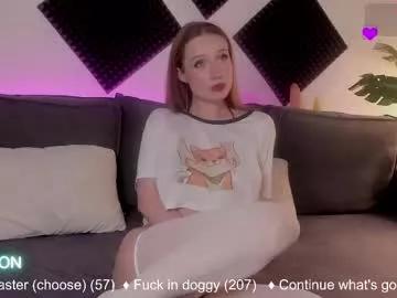 sansa_mur from Chaturbate