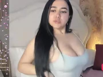 sara__colllins_ from Chaturbate