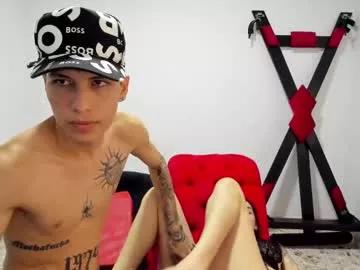 sara_and_alexis from Chaturbate