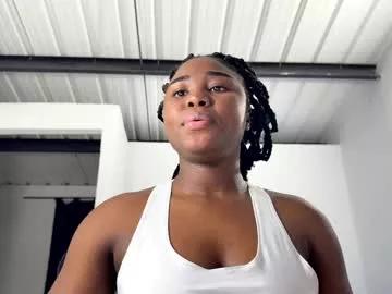 sara_muscle from Chaturbate