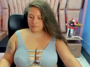 sara_thonson_ from Chaturbate