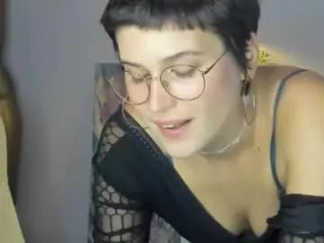 Sarah_desire01 from Chaturbate