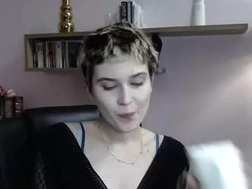 Sarah_desire01 from Chaturbate