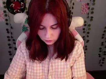 sarakinski from Chaturbate