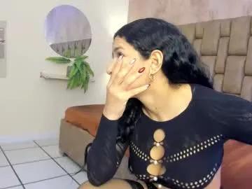 Sarakush from Chaturbate