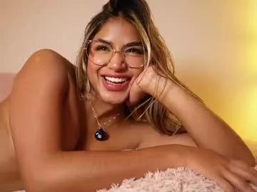 saraparisi_ from Chaturbate