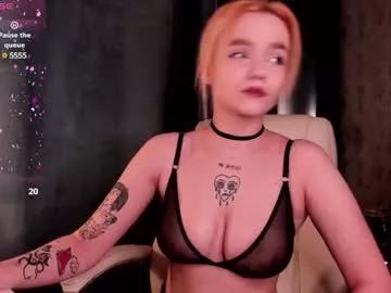 sararomoney from Chaturbate