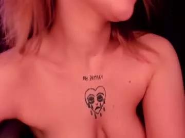 sararomoney from Chaturbate