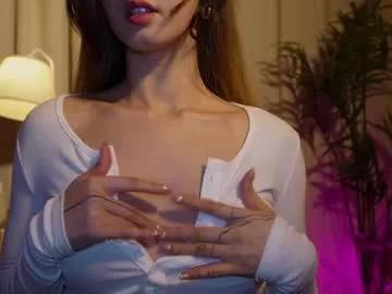 sarasuo from Chaturbate