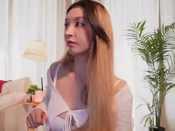 sarasuo from Chaturbate