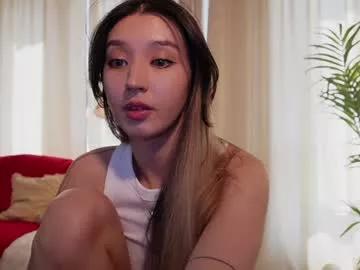 sarasuo from Chaturbate