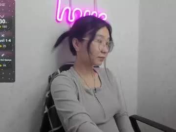 Saraxray from Chaturbate