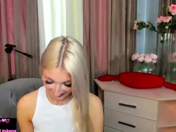 sarrah_blush from Chaturbate is Freechat