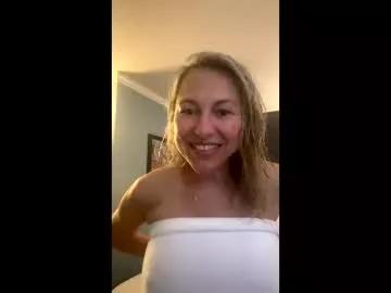sassyella from Chaturbate