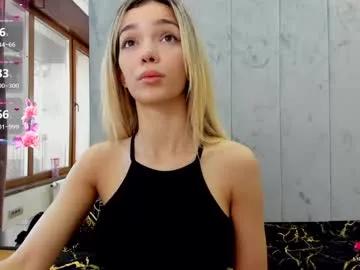 sassyt33n from Chaturbate