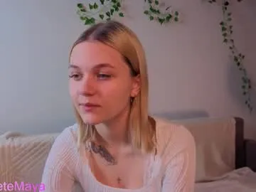 savannahshor on Chaturbate 