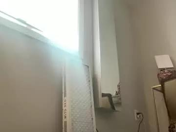 sawacrash from Chaturbate