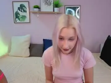 secret_materialz from Chaturbate is Freechat