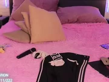 selena_lily from Chaturbate