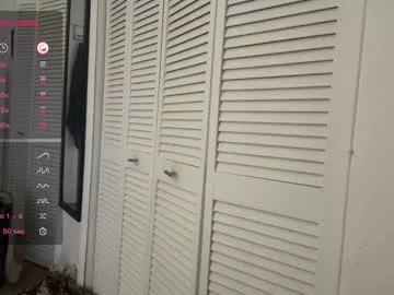 selenapowe on Chaturbate 