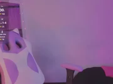 Selenee___e from Chaturbate