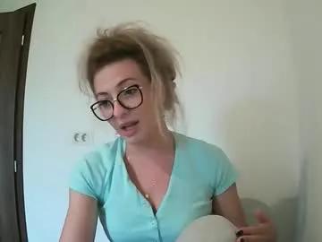 Selenna_emma843468 from Chaturbate