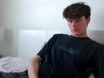 sensualalien from Chaturbate