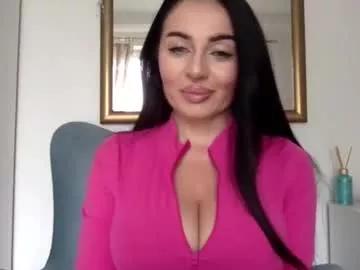 sensuallstella from Chaturbate