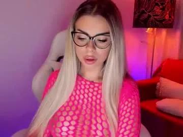 seravonndee from Chaturbate is Freechat