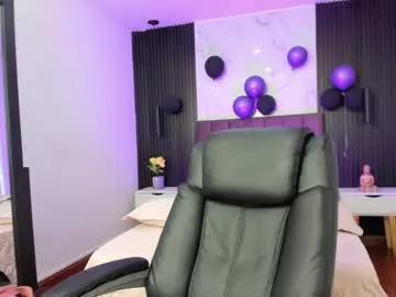 serene_waves from Chaturbate