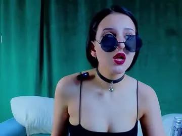 Sheenagear from Chaturbate