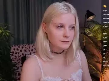 Shinejoan from Chaturbate