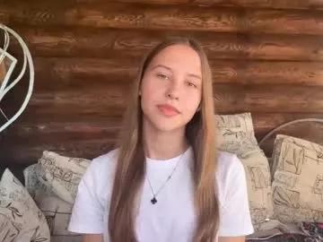 silky_glow_heat_patpat from Chaturbate is Freechat