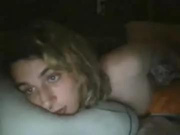 Sillycutecow from Chaturbate