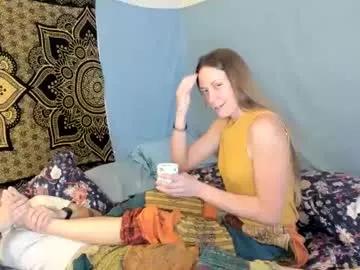 sillygirlsxx from Chaturbate