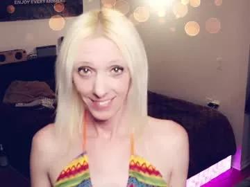 sissyashleigh from Chaturbate