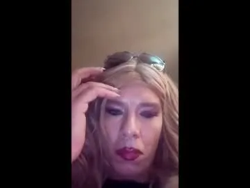 sissysubdoll on Chaturbate 