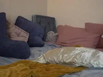 sistinehashands from Chaturbate