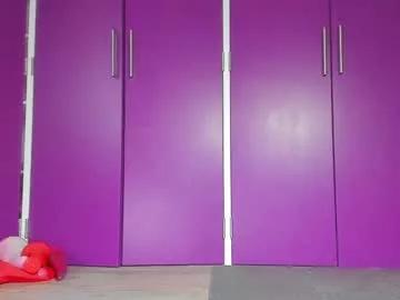 siswet19 from Chaturbate