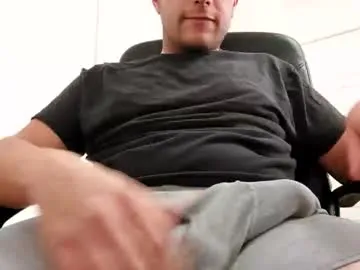 sixinchsolo on Chaturbate 